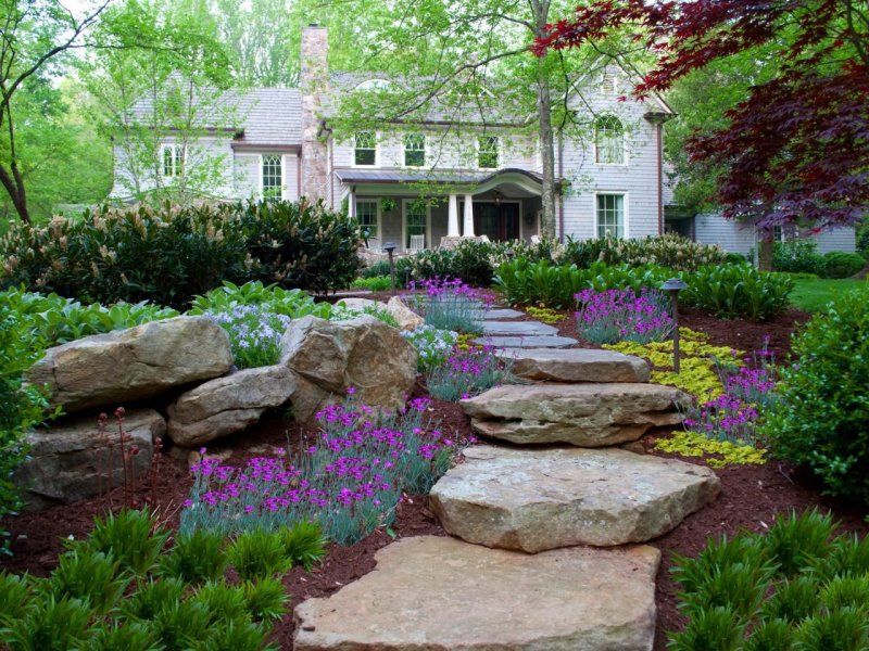 Front yard landscaping ideas