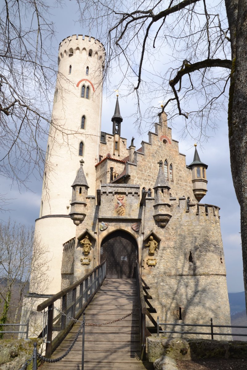 Замок лихтенштейн schloss lichtenstein