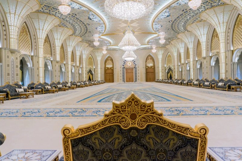 Абу даби дворец шейха