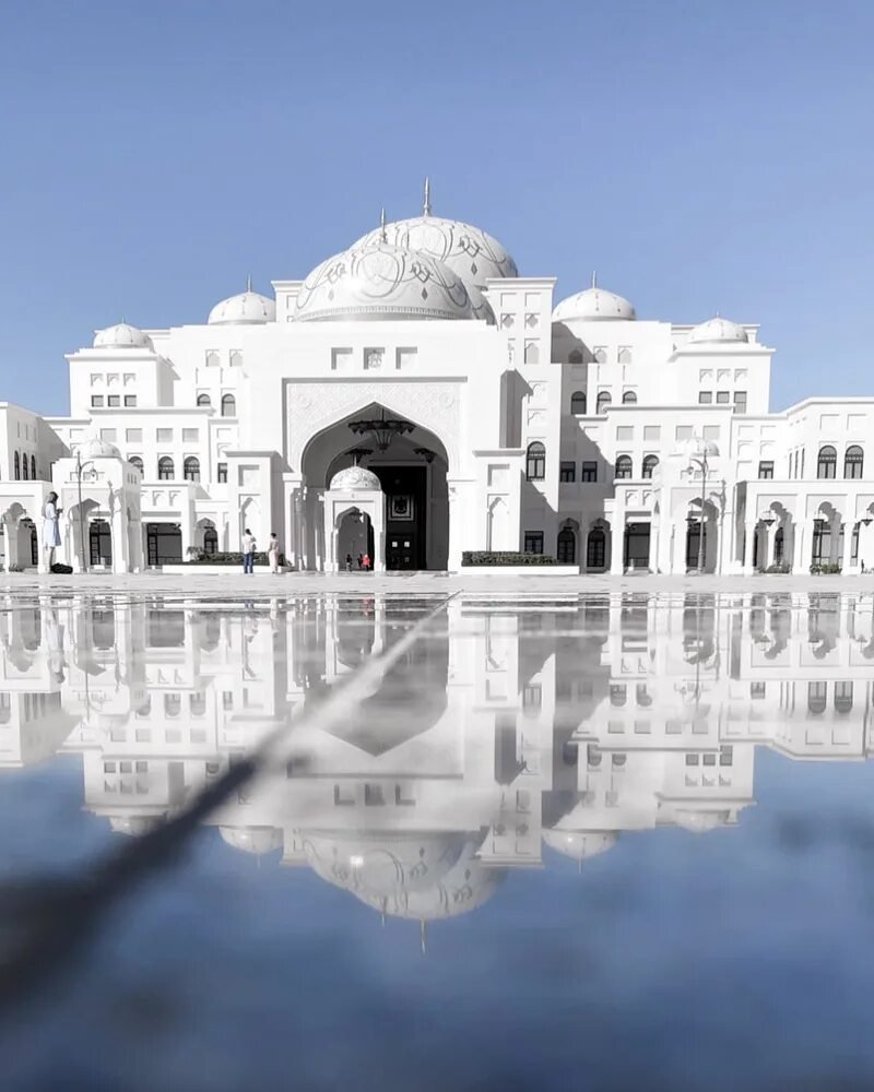 Абу даби дворец шейха
