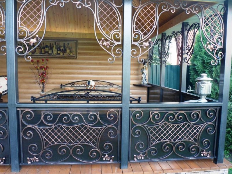 Кованая беседка