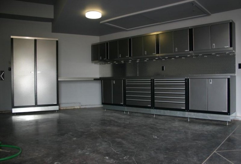Garage storage cabinets