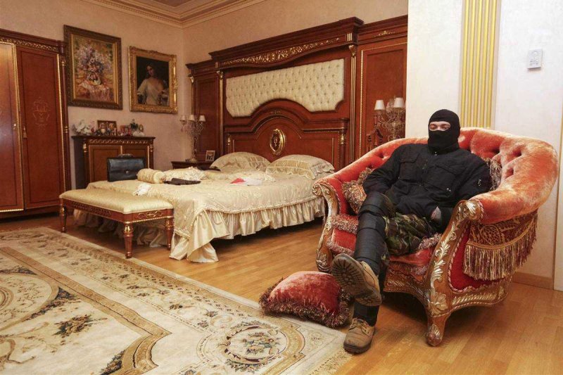 Комната богатого человека