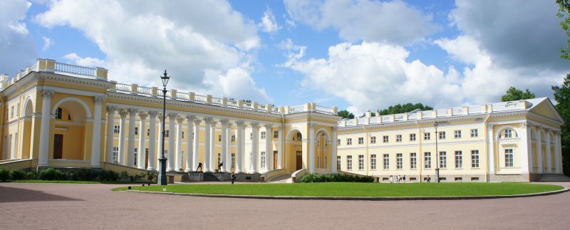 Александровский дворец в царском селе