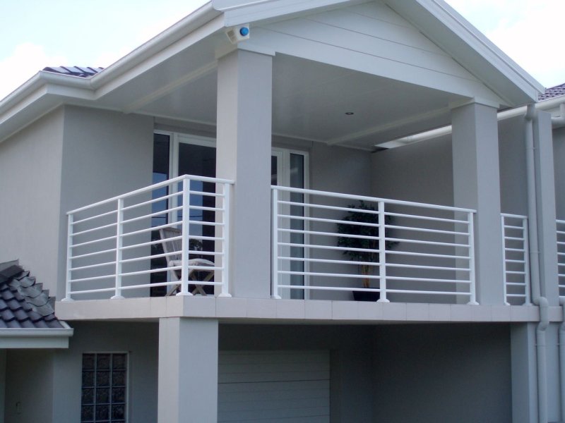 Balcony grill design