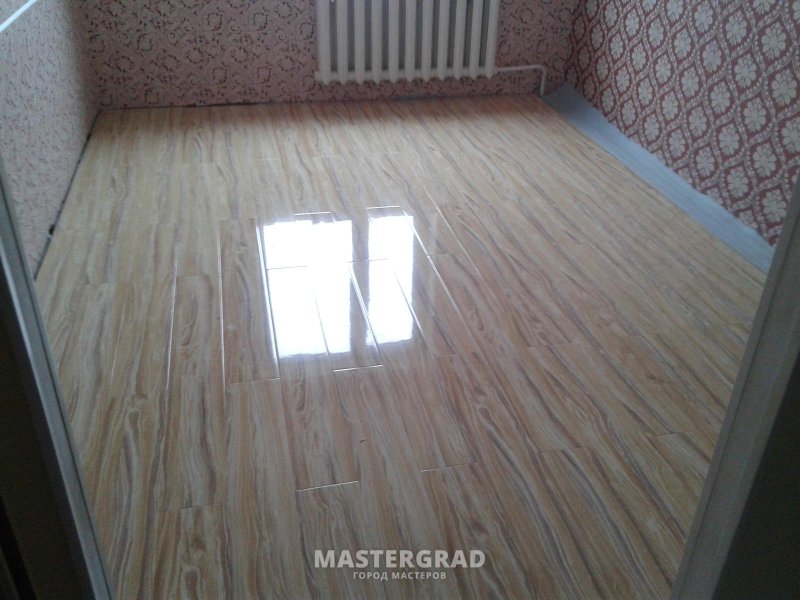 Разный линолеум в комнатах