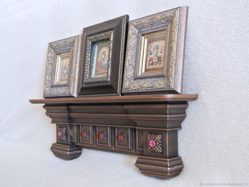 Полка для икон иконостас