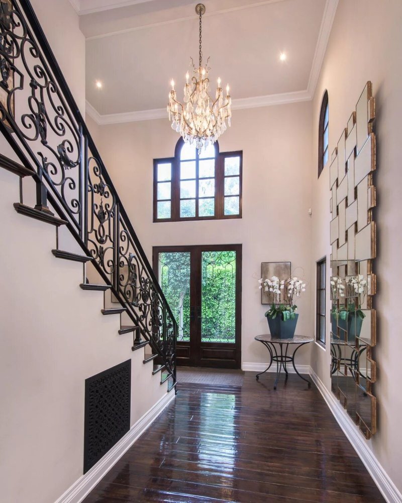 Kim kardashian house