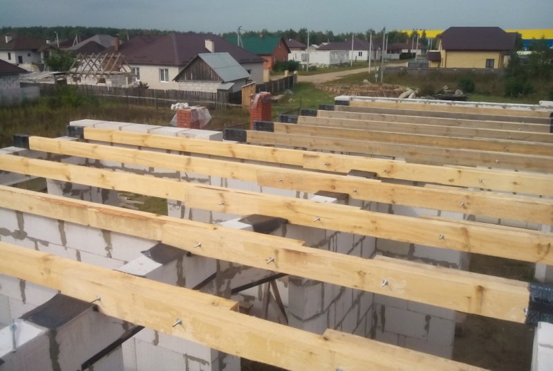 Деревянное перекрытие в доме из газобетона