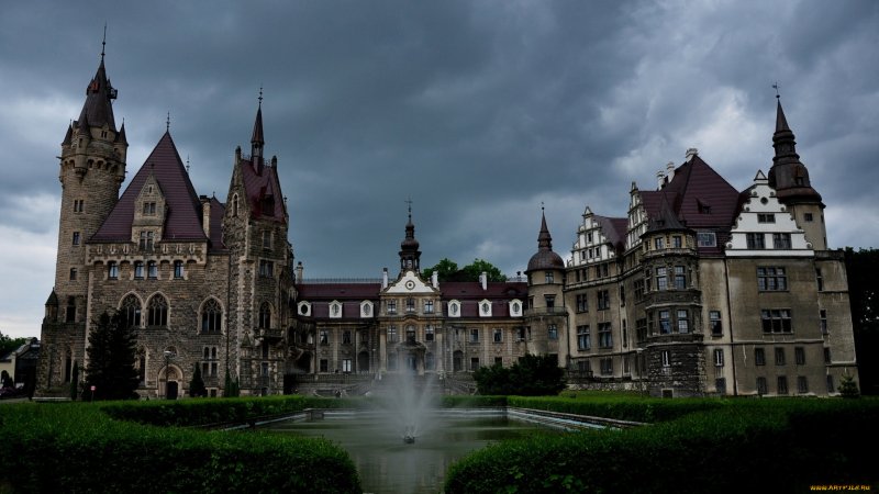 Замок castle moszna