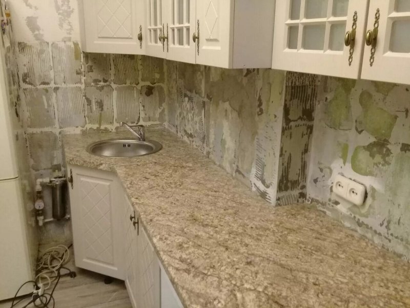 Столешница для кухни из искусственного камня
