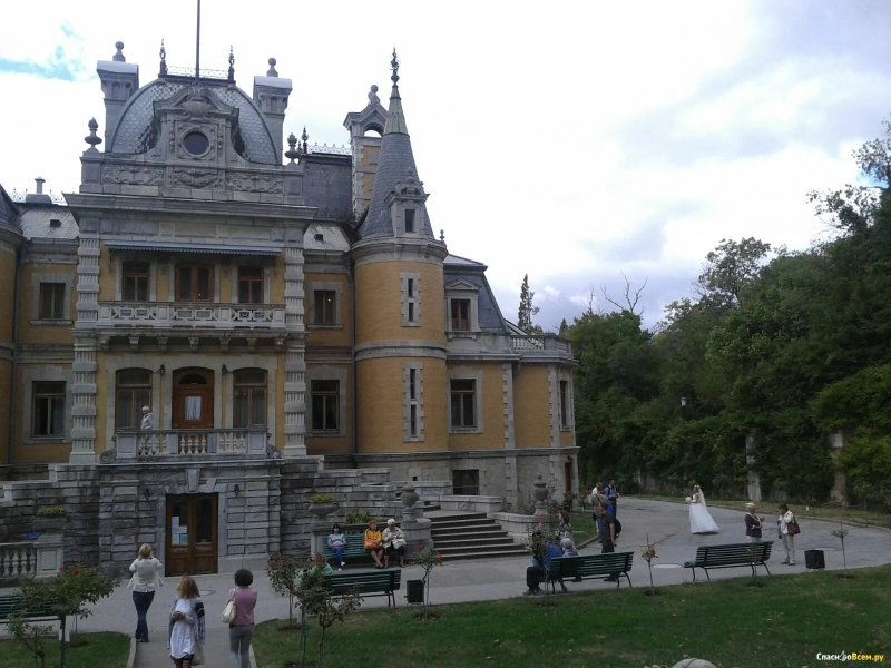 Массандра дворец крым