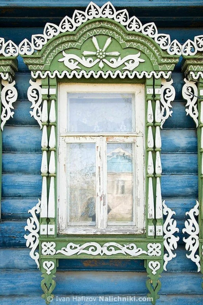 Резные деревянные наличники