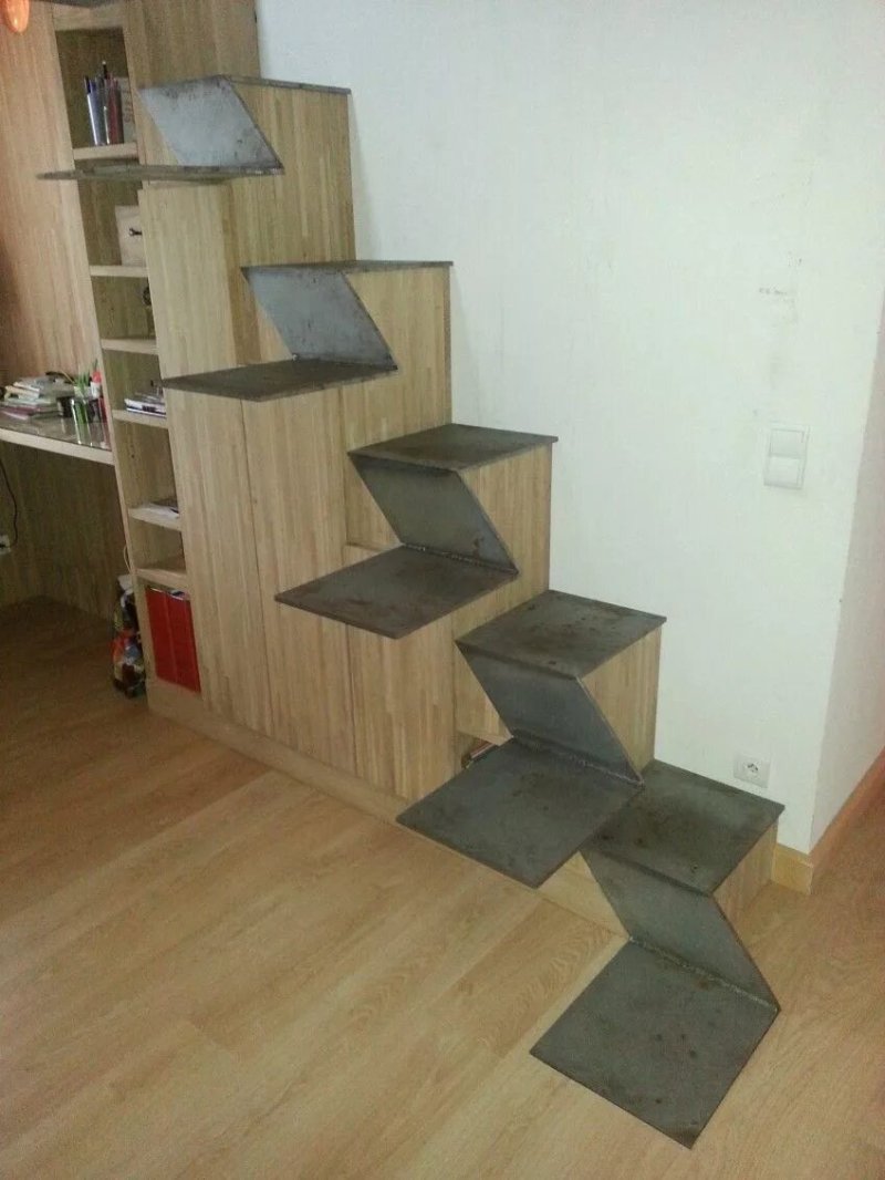 Лестница с