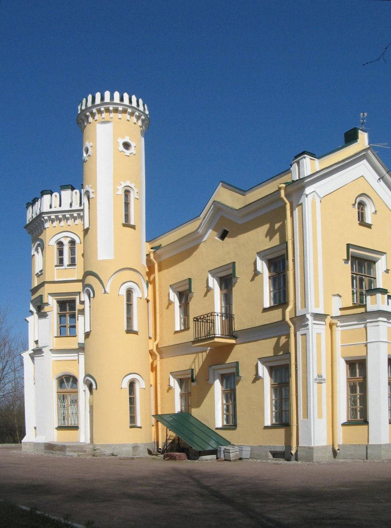 Львовский дворец в стрельне