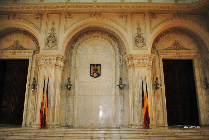 Дворец парламента румыния внутри