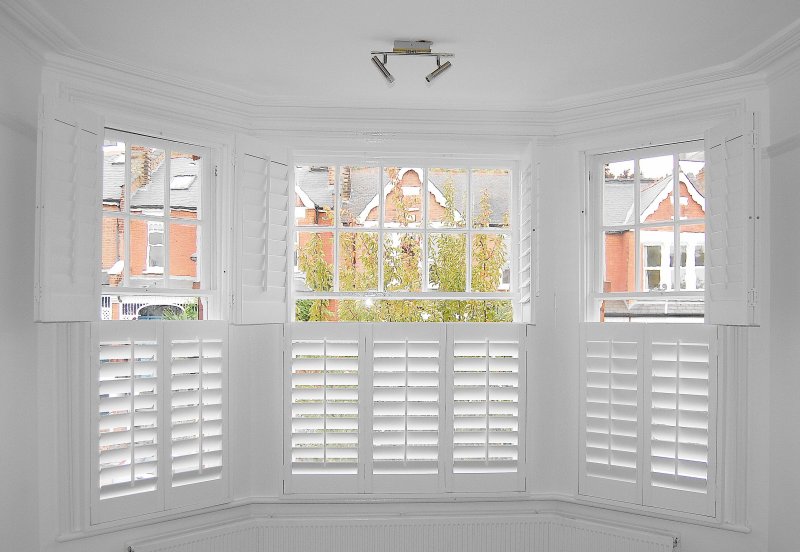Living room bay window