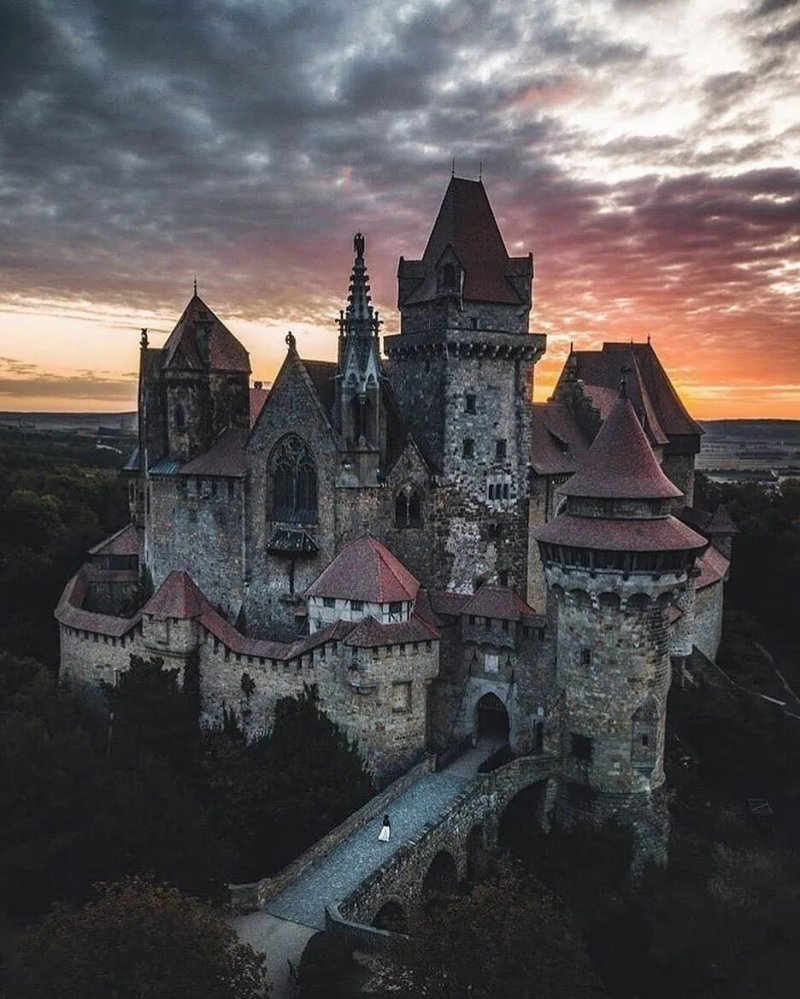 Замок кройценштайн австрия