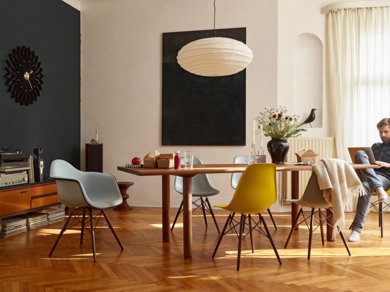 Стул eames vitra