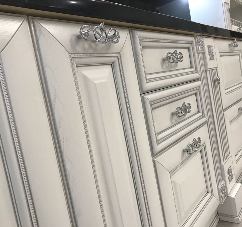 Кухни с патиной